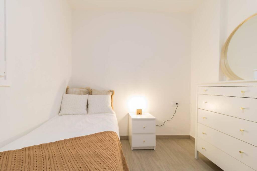 Apartment House Vinol 24 *